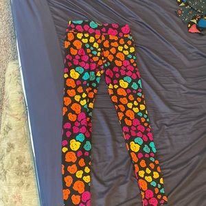 Lularoe flower leggings